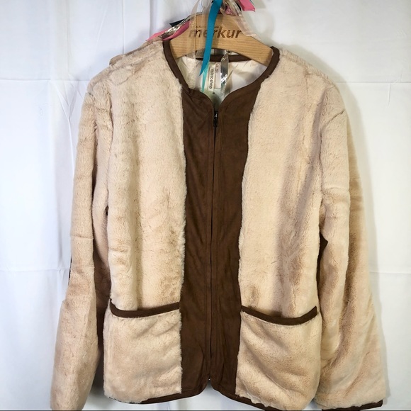 Young Contemporary Mitto shop teddy bear coat NWT - Picture 8 of 11